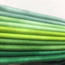 Load image into Gallery viewer, 5 Fat Quarter Bundle of Kaufman Cloud Cover, 5 Greens, FQG5