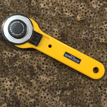 Load image into Gallery viewer, Island Batik Fabric, By The Half Yard, BE32-F4, Bubbles-Nutmeg