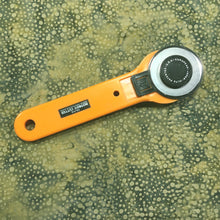 Load image into Gallery viewer, Island Batik Fabric, By The Half Yard, 122138675 Dots Grasshopper