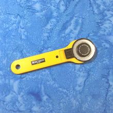 Load image into Gallery viewer, Hoffman Batik Fabric, By The Half Yard, 1895-312 Atlantic