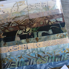 Load image into Gallery viewer, Timeless Treasures Tonga Treats Strip Pack, Harbor, Multicolored Rollup