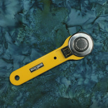 Load image into Gallery viewer, Hoffman Batik Fabric, By The Half Yard, 1895-577 Bayou