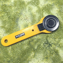 Load image into Gallery viewer, Hoffman Batik Fabric, By The Half Yard, 885-211 Green Tea