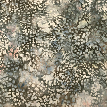 Load image into Gallery viewer, Hoffman Batiks, Woodland Batiks, By Half Yard, MR59-402 Sea Glass

