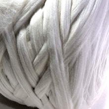 Load image into Gallery viewer, 1 Bump, Eco Peruvian Highland Wool Roving Top, 27.5 Microns, Undyed, Natural White
