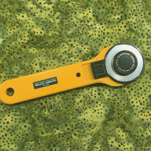 Load image into Gallery viewer, Island Batik Fabric, By The Half Yard, 121933656, Mini Dot Grass
