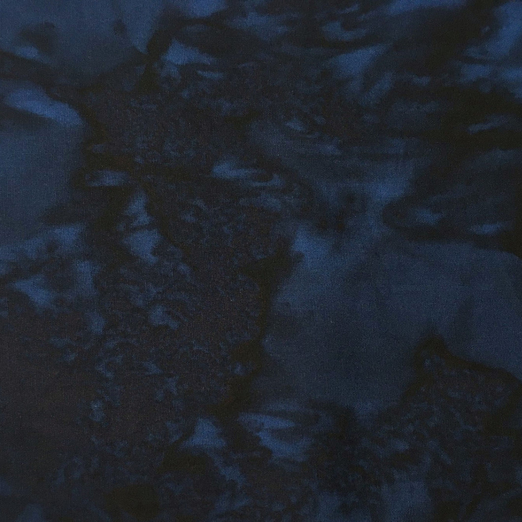 1895-682 Deep Blue, Hoffman Batik Fabric, blue, cotton batik fabric